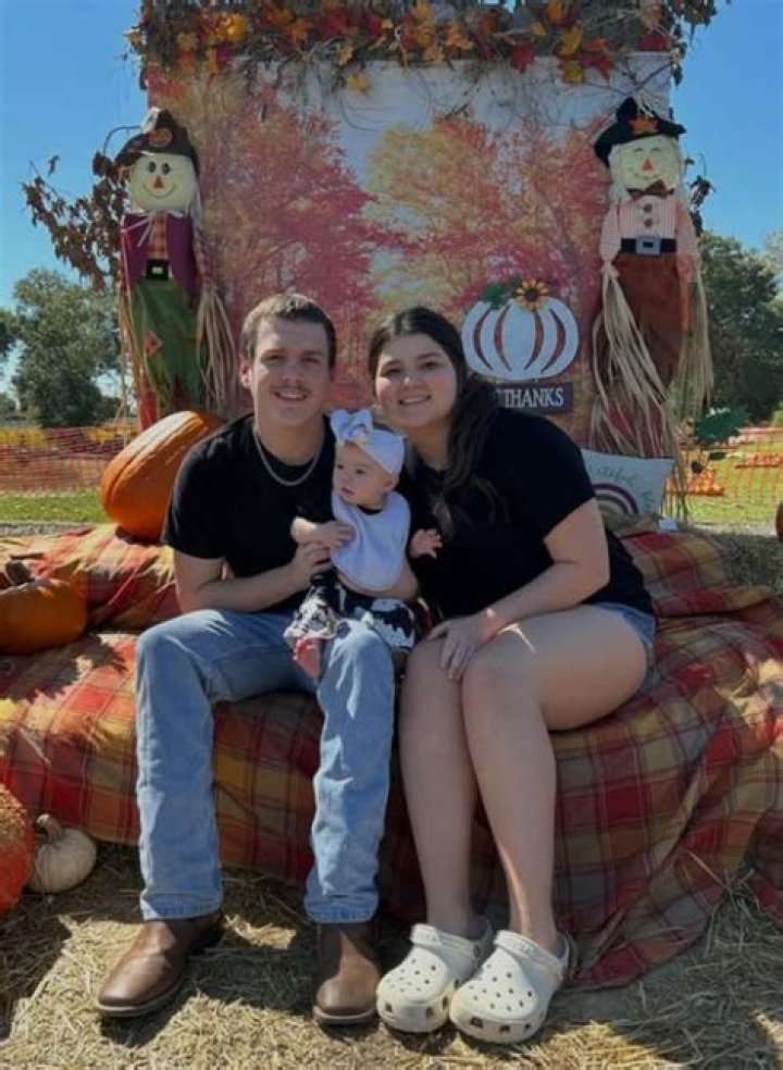 Are any Unexpected parents still together?
