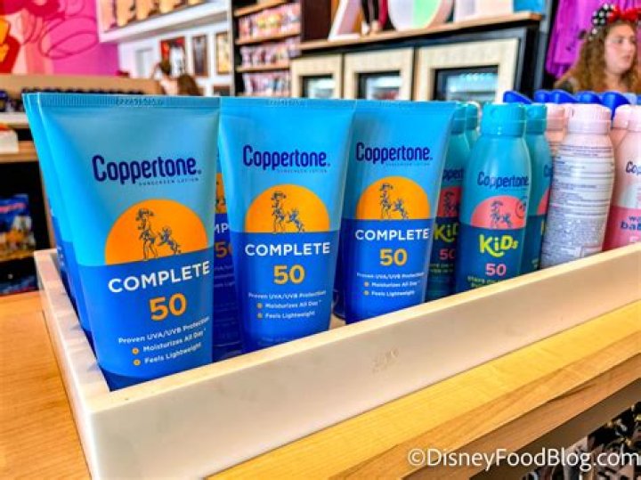 Are sunscreen allowed at Disney World?
