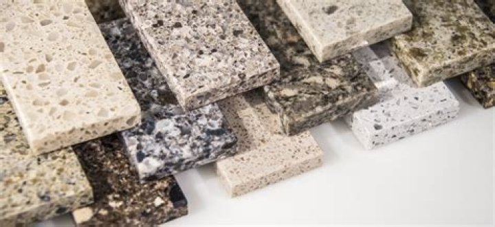 Are there different grades of quartz countertops?