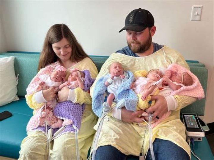 At what week are most babies born?