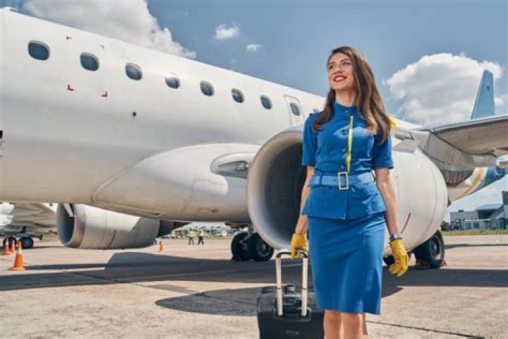 Can a air hostess get married?