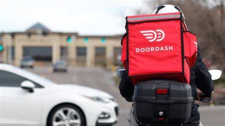 Can I do DoorDash with a newborn?