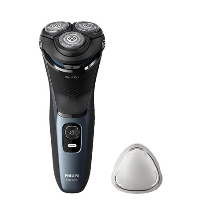 Can I use WD40 on my electric shaver?
