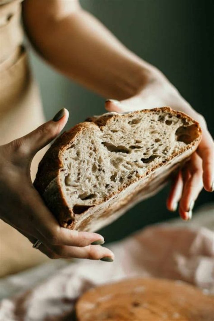 Can vegans eat bread?