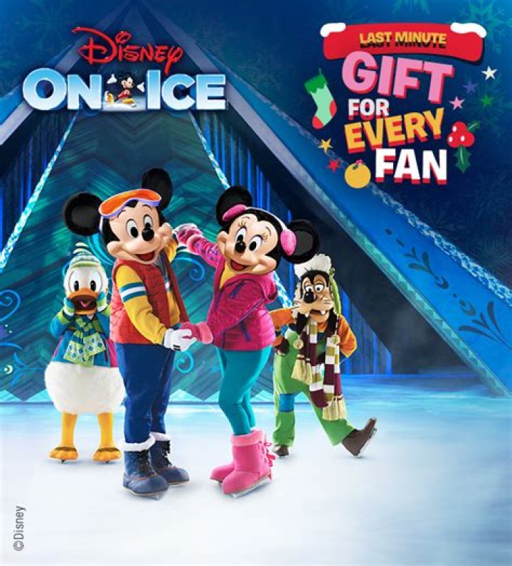 Can you bring blankets to Disney On Ice?
