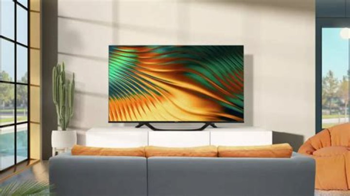 Can you watch normal TV on a smart TV?