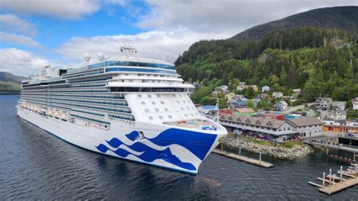 Do all Alaska cruises stop in Canada?
