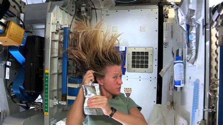 Do female astronauts shave in space?