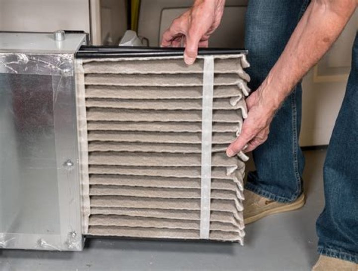 Does changing furnace filter help with dust?