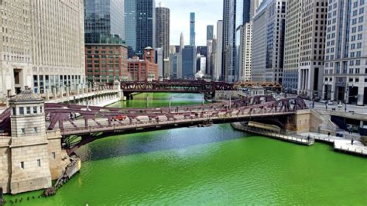 Does Chicago water have lead?