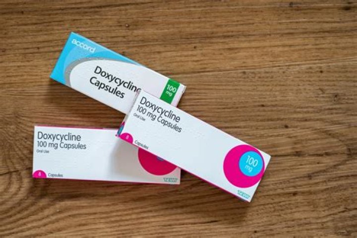 Does oral penicillin cure syphilis?