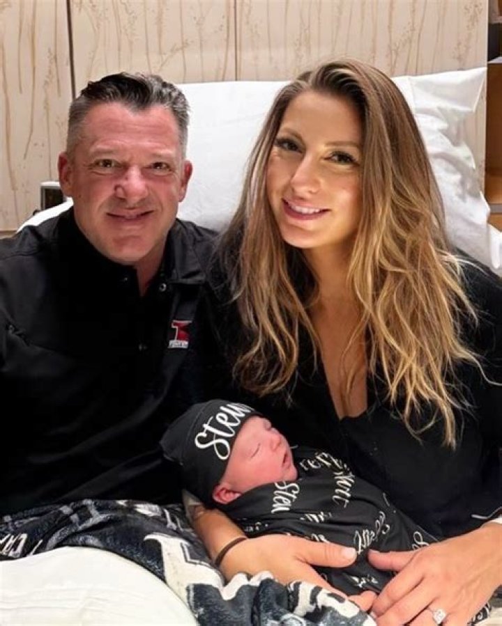 Does Tony and Adriana sleep together?