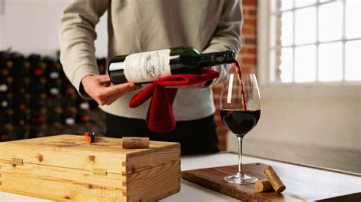 How can I ship wine as a gift?