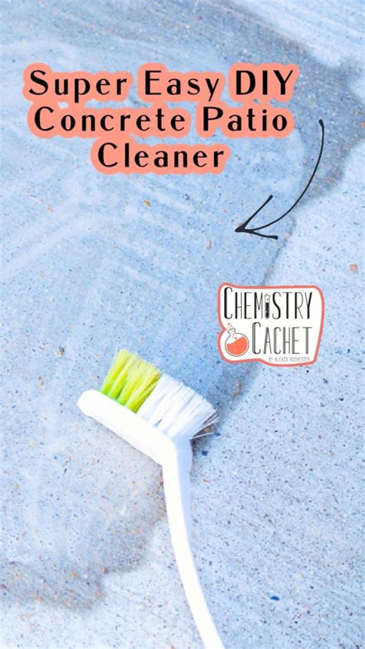 How do you make homemade patio cleaner?