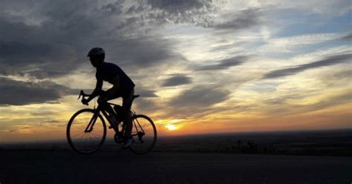 How far should I cycle a day?