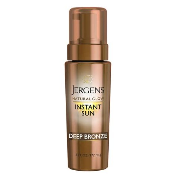 How long does Jergens instant glow last?