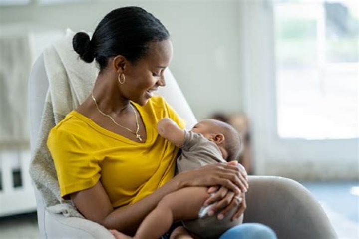 How long does the average American mom breastfeed?
