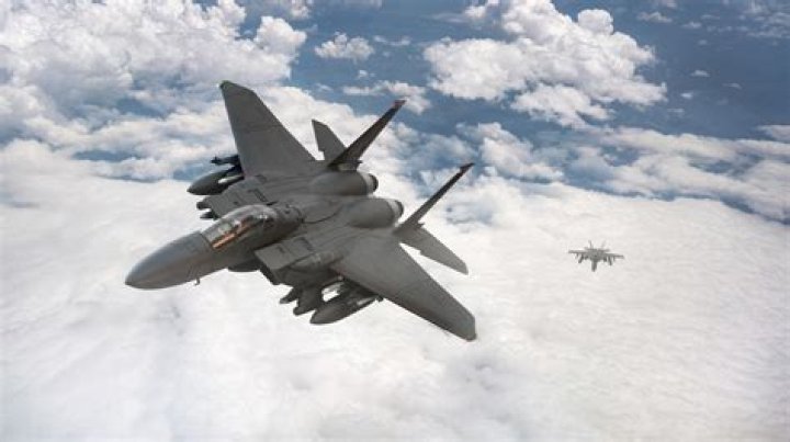 How tall do you have to be to fly a fighter jet?