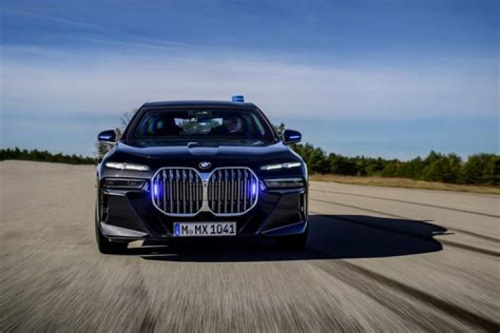 Is BMW 7 series bulletproof?