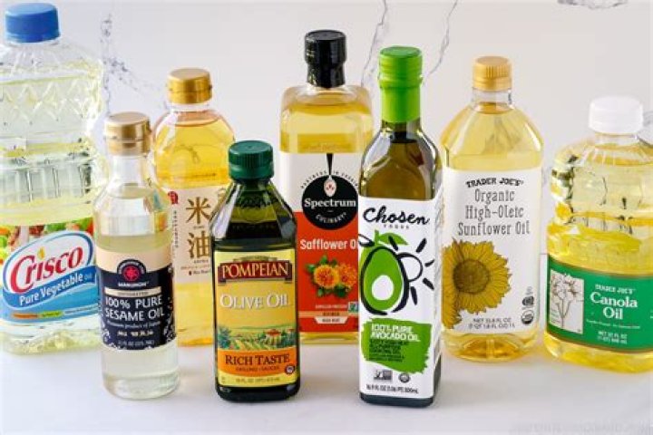 Is cooking oil good for your scalp?