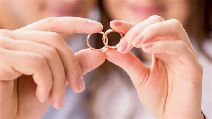 Is it OK for a widow to remarry?