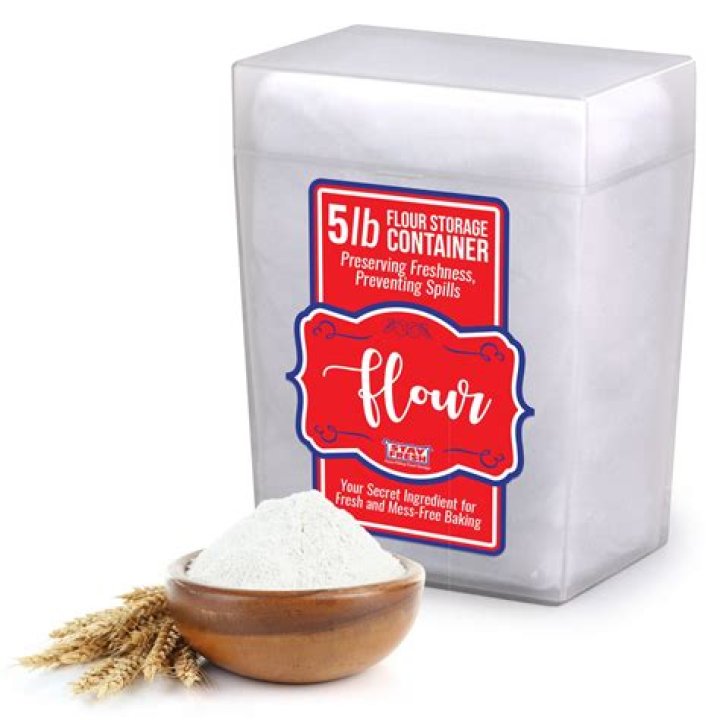 Is it OK to store flour in plastic bag?