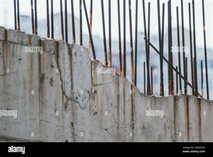 Is it OK to use rusty rebar in concrete?