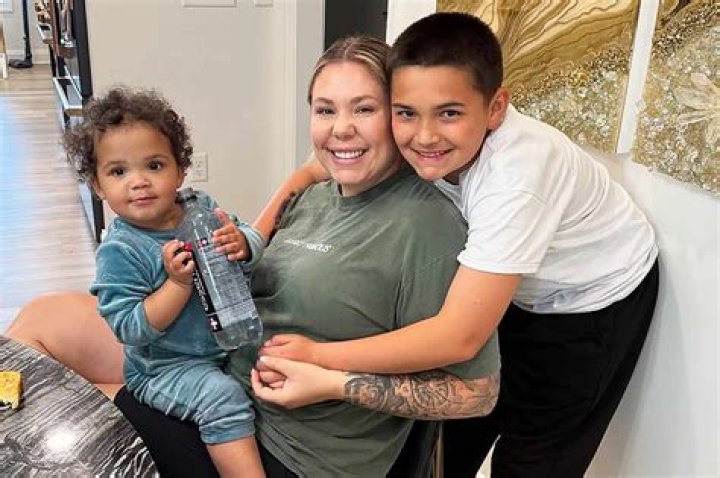 Is Kailyn with Chris?