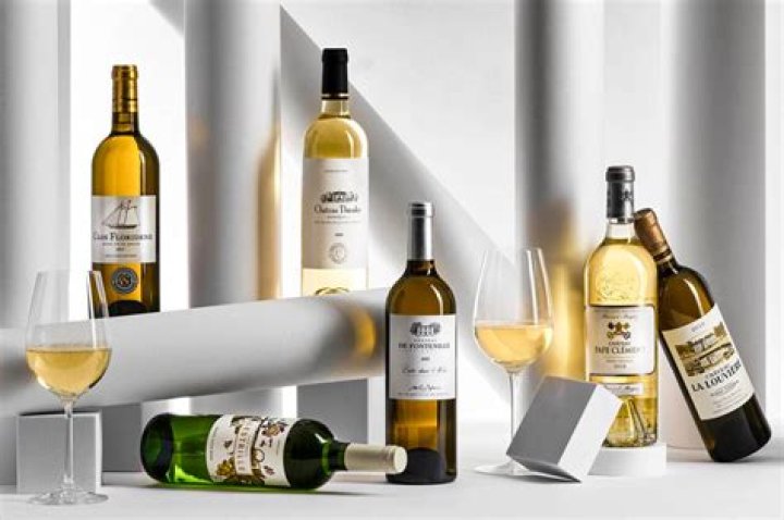 Is red or white wine better for a sensitive stomach?