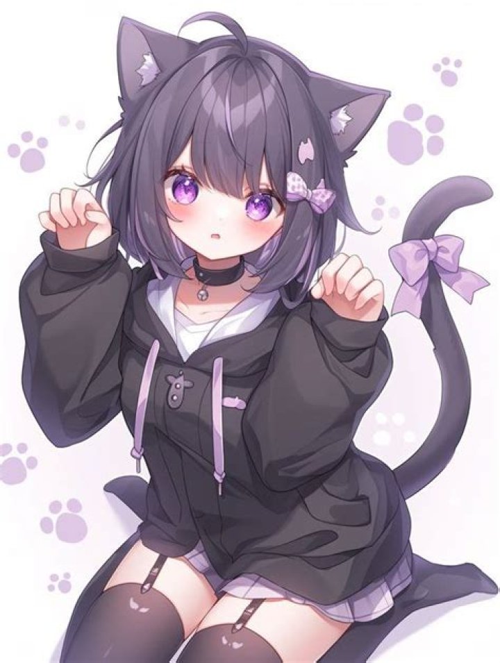 Is Tamaki a cat girl?