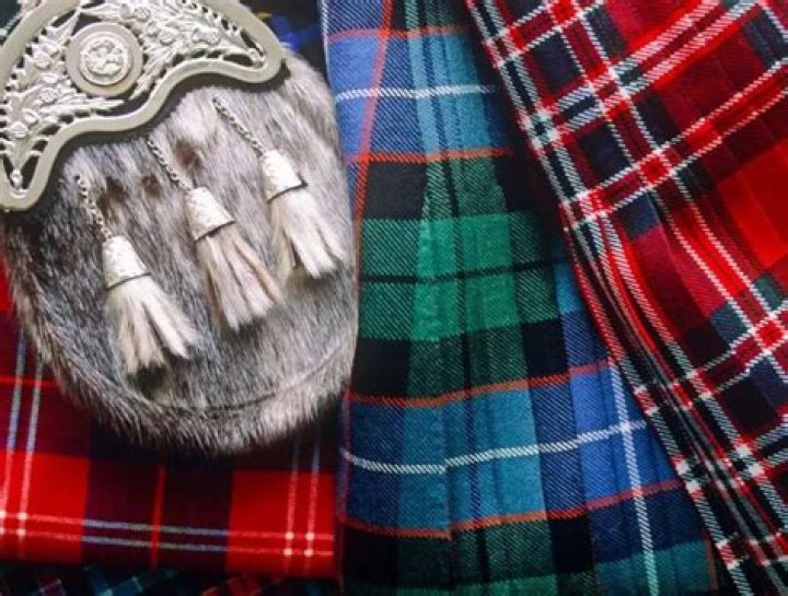 Is tartan plaid Irish or Scottish?