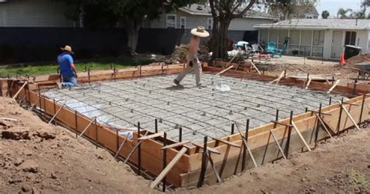 Should I put rebar in my concrete driveway?