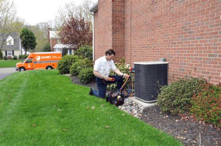 Should I turn off furnace if not working?