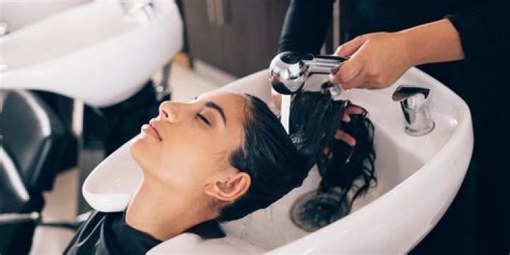 Should I wash my hair before a haircut?