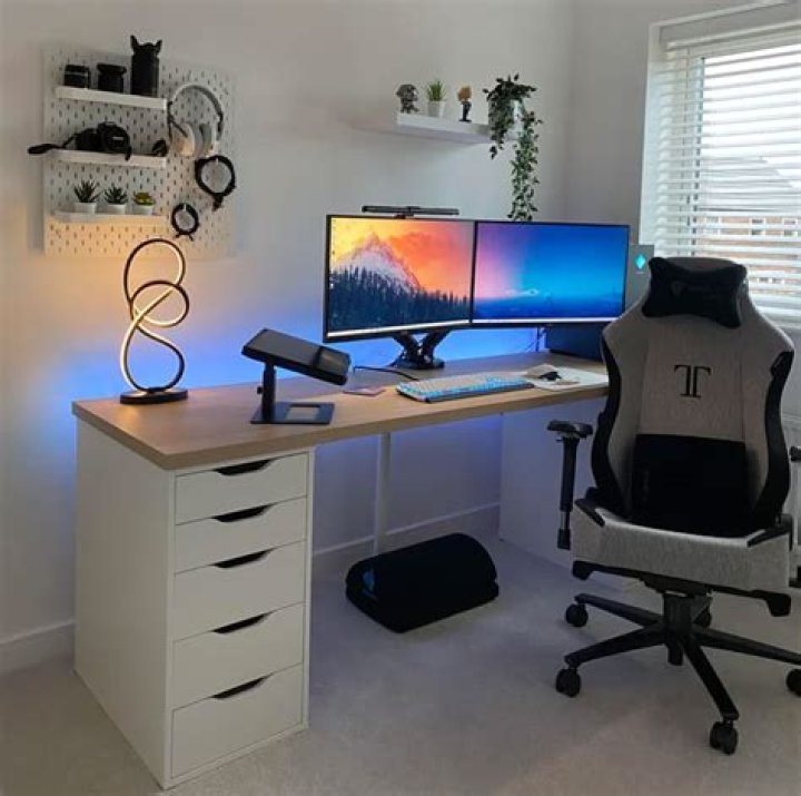 Should my desk face a window?