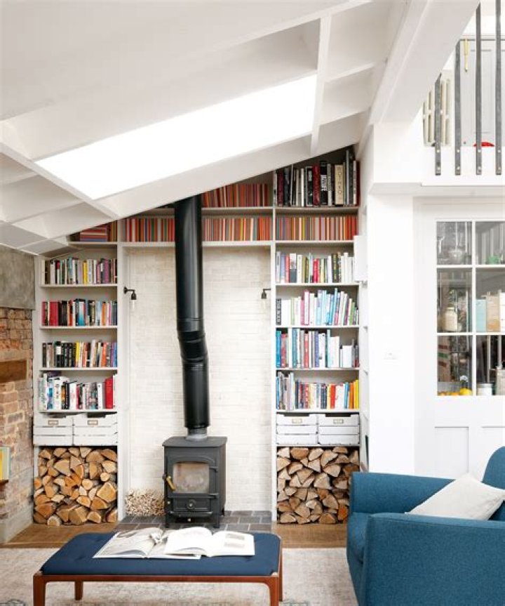 Should you cover the front of a log store?