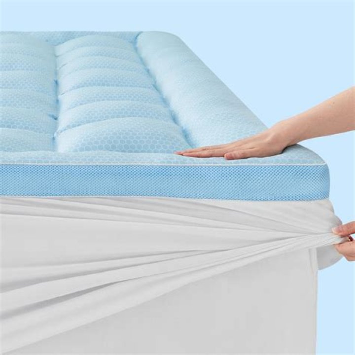 Should you put a mattress cover on a cooling mattress?