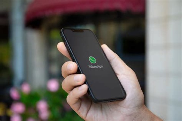 What age is WhatsApp in UK?