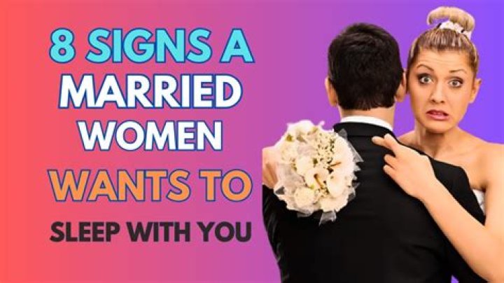 What are the signs that an older woman wants to sleep with you?