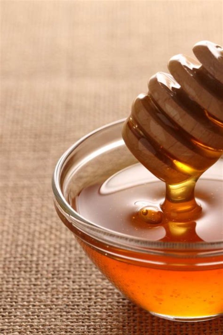 What diseases does honey cure?