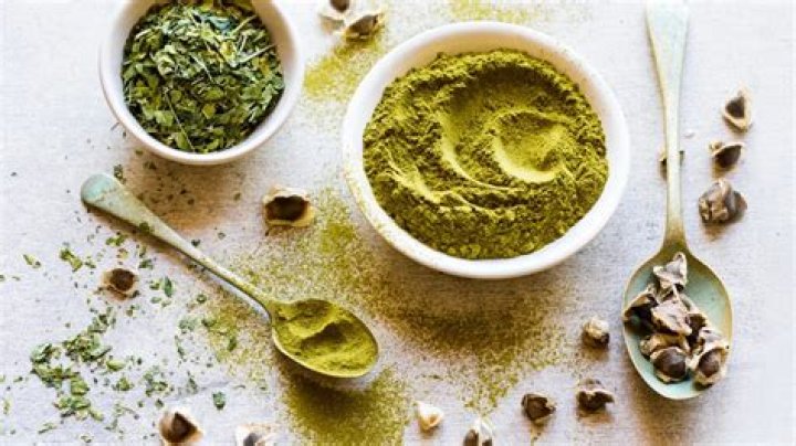 What does moringa do to your body?