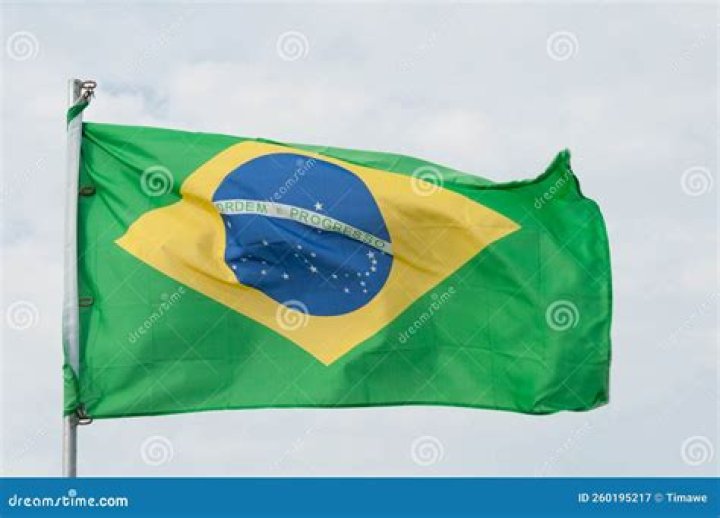 What does the diamond mean on Brazilian flag?