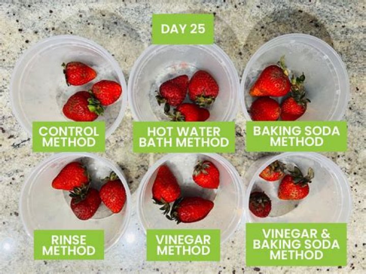 What does vinegar do to strawberries?