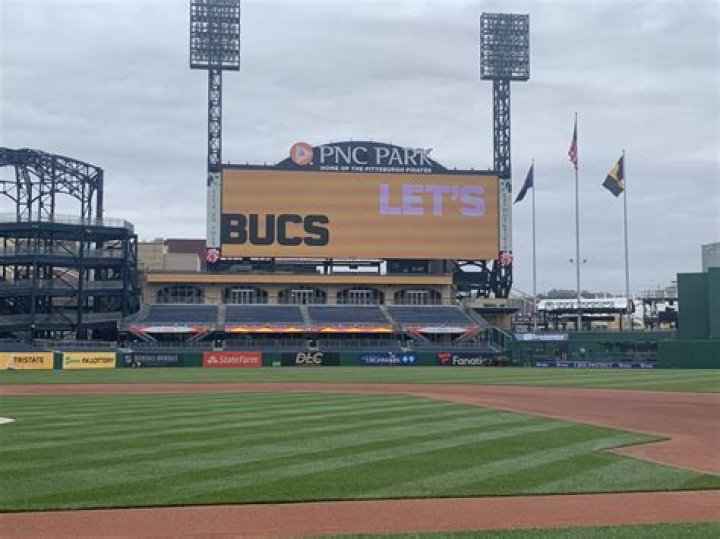 What driver did Tiger use at PNC?