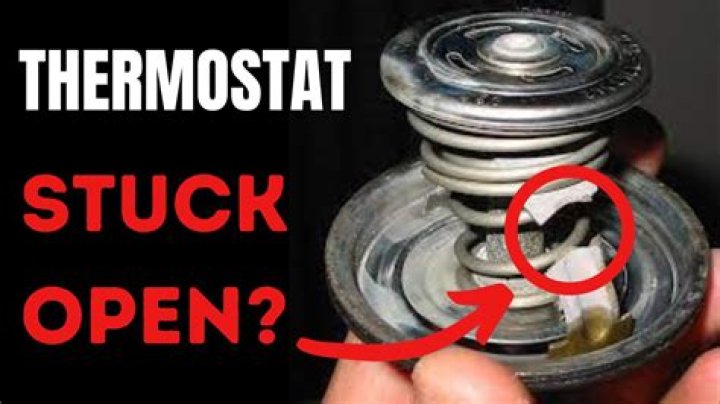 What happens if the thermostat doesn't open?