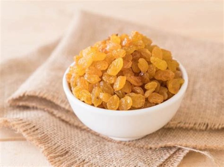 What happens if you eat too much raisins?
