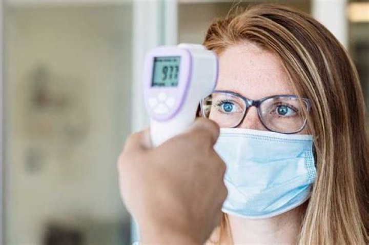 What is a normal forehead temperature?