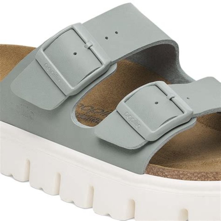 What is the difference between SF and BF Birkenstock?