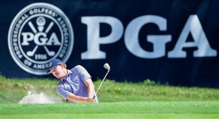 What is the longest recorded hole in one in golf?