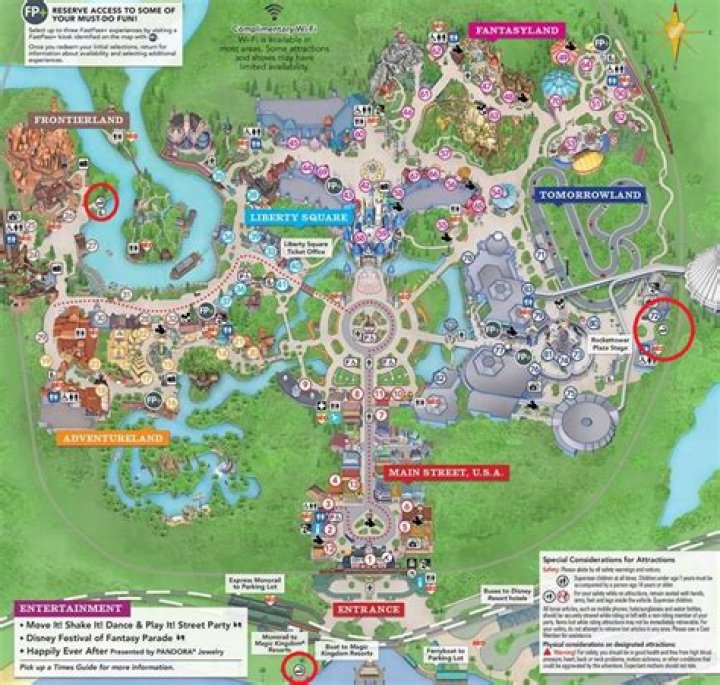 Where are the smoking areas on the Disney Magic?